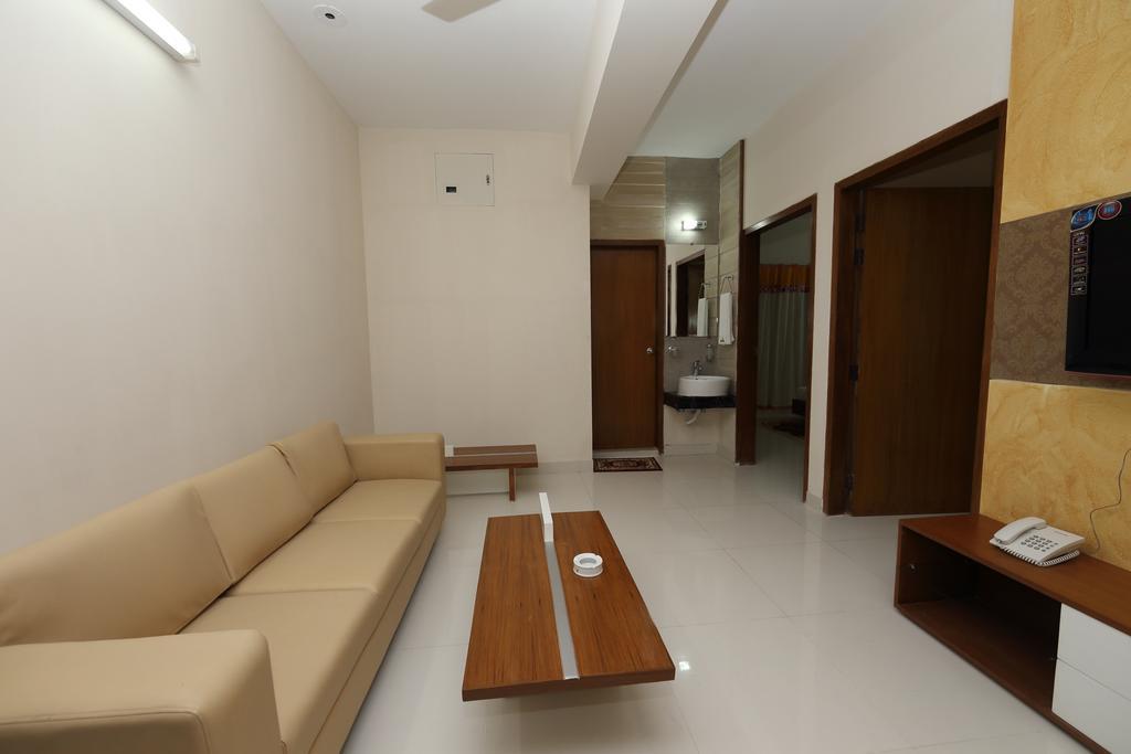 Naas Serviced Apartments Dhaka Habitación foto